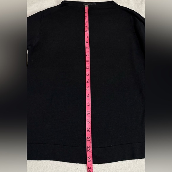 August Silk Women’s Black Knit Top, XL 100% Silk 
Like New - Picture 7 of 9